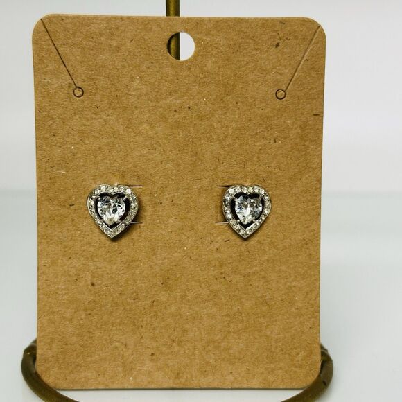 Vintage Crown Trifari Heart Shaped Rhinestone Earrings Screw Back Silver Tone - Picture 11 of 11